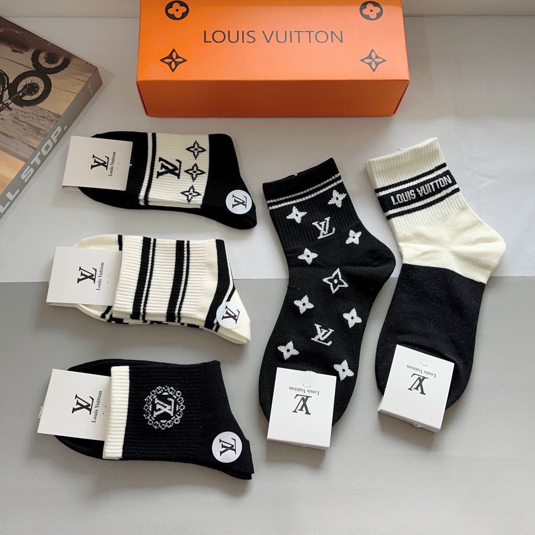 Louis Vuitton Socks